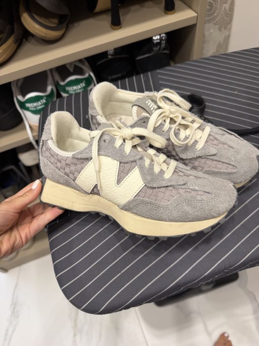 Кросівки жіночі new balance 327