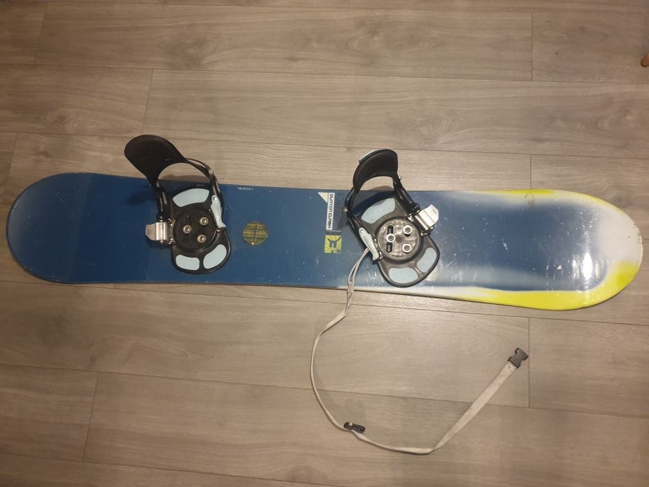 Snowboard deska snowboardowa 145 cm wiązania BURTON