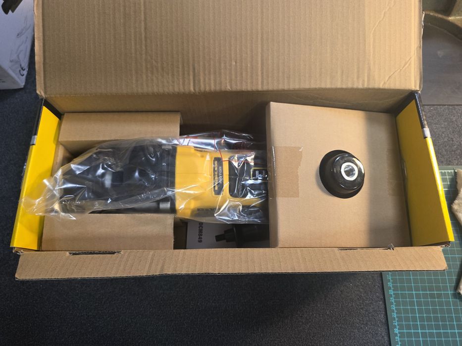 Polerka DeWALT DCM849 18V XR Bezszczotkowa | NOWA | Body
