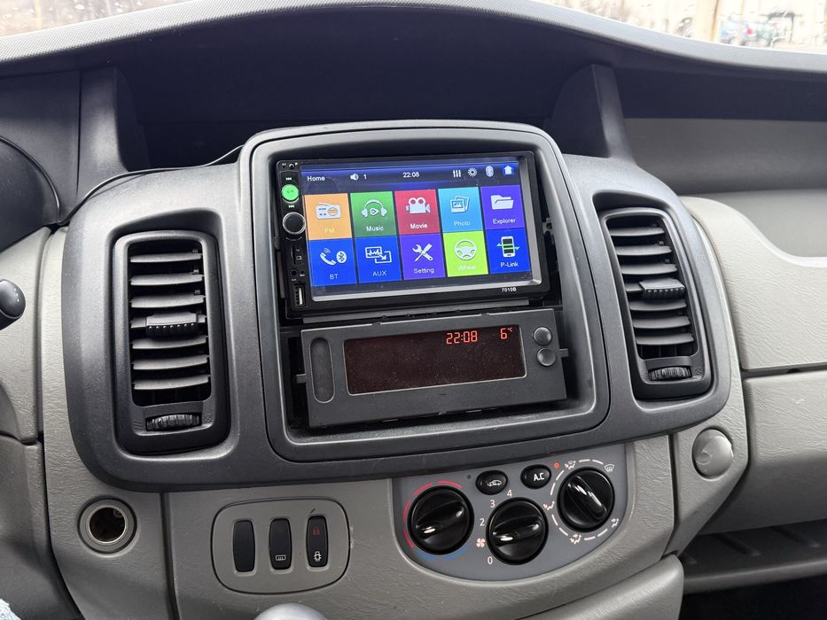 Продам Renault Trafic 2.0D 2011