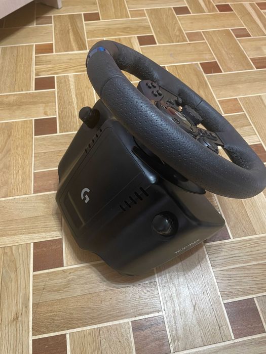Продам руль Logitech G923 | PC / PlayStation