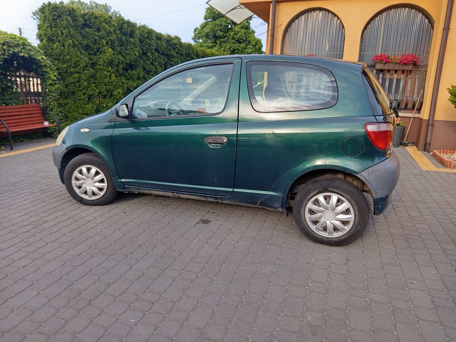 Toyota Yaris 1.0 16v