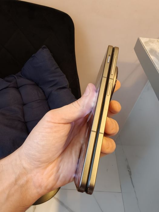 Продам onePlus Open гараний стан