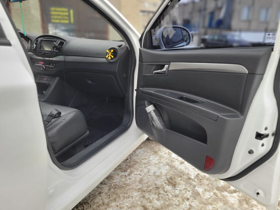 Продам MG, 350,1,5/2013 года. На полном увереном ходу. Без вложений