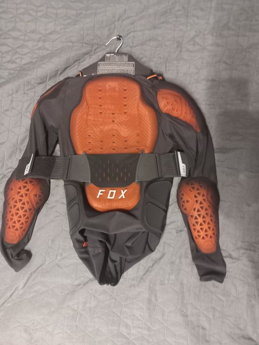 Zbroja FOX Baseframe PRO D30