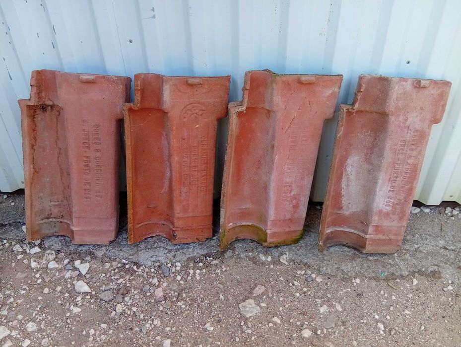 Lote 480 telhas usadas