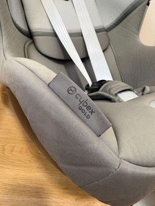 Cadeira Cybex Sirona M2 i-Size