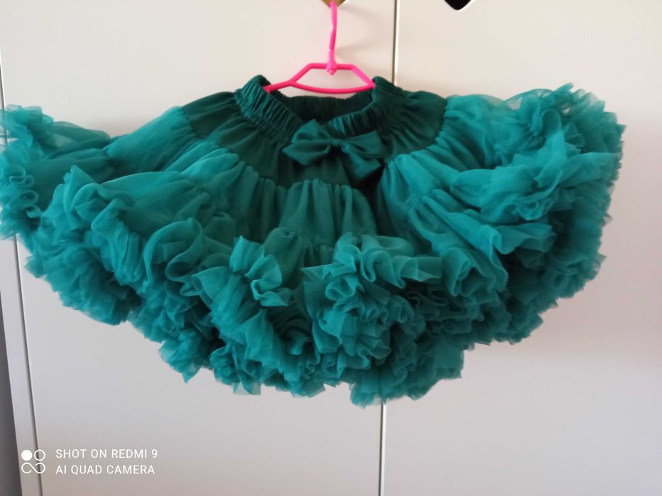 Zestaw dla dziewczynki 86/92 (tiulowa spódniczka i inne)