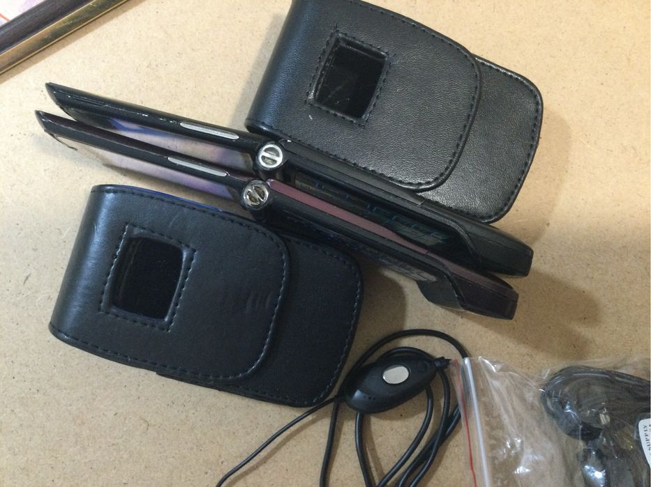 Motorola V3;V3i продам.