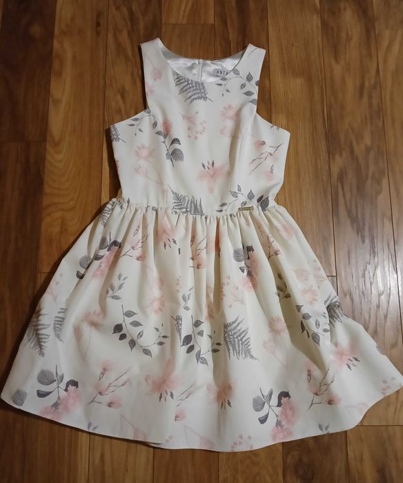 Sukienki wesele, eleganckie MOHITO i ANTALL 2 sztuki rozm.M