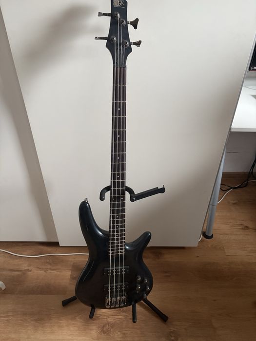 Ibanez SR300E – bas elektryczny, bardzo dobry stan + pokrowiec