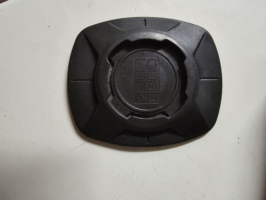 Quad lock adesivo universal