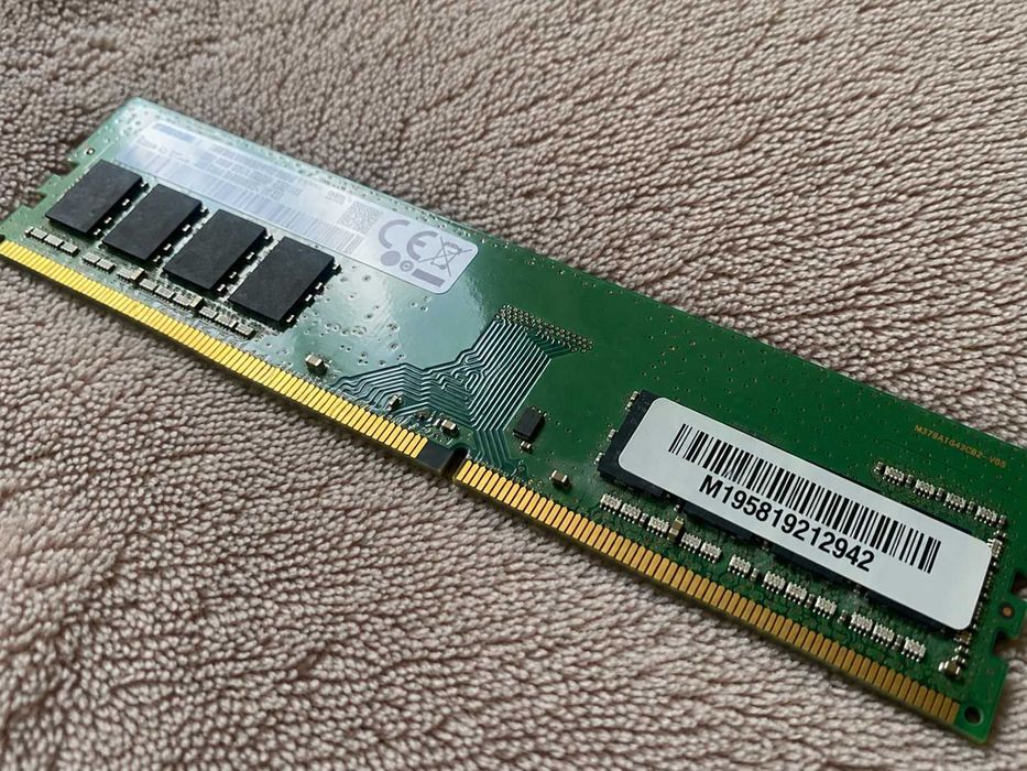 Samsung 8 GB RAM DDR4 2666 MHz DIMM do PC - M378A1K43CB2-CTD