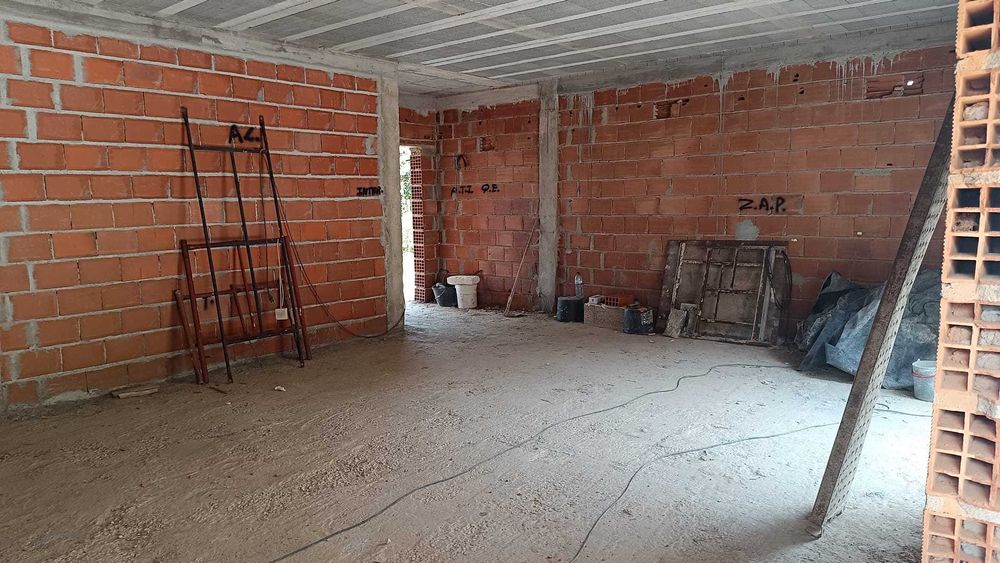 Moradia em fase de construção