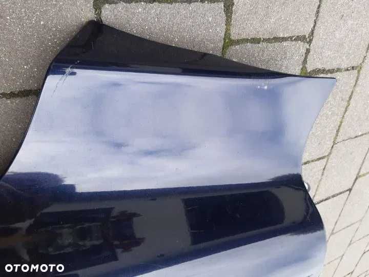 Volvo XC90 XC 90 błotnik lewy przód przedni z listwą granatowy