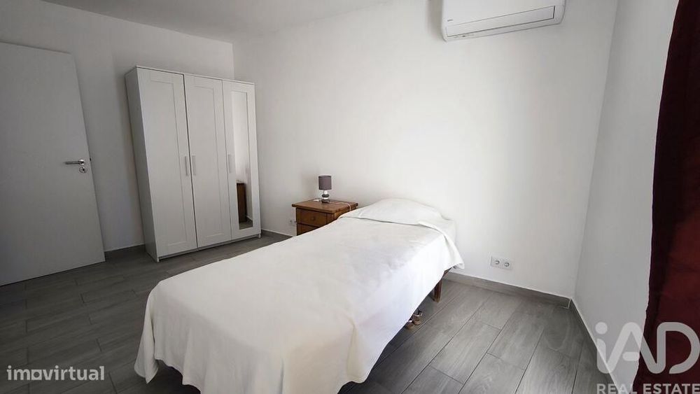 Apartamento T3 em Faro de 65 m2