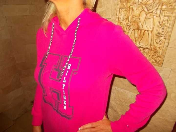 Tommy Hilfiger sukienka na co dzień dzianinowa midi rozmiar XS