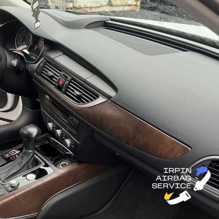 Ремонт та перетяжка торпедо після спрацювання Airbag