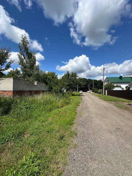 Продаж земельної ділянки в смт Киїнка, район "Дубки"