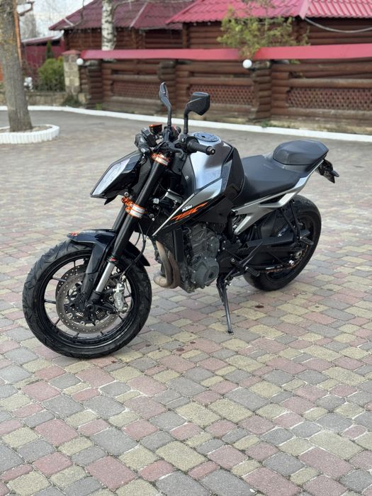KTM Duke 790 2019