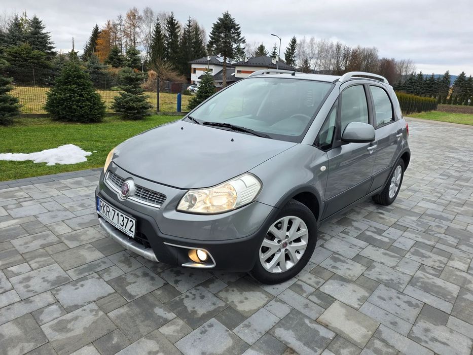 Fiat Sedici 1.6 120 KM 176 tys km model 2010 bezwypadkowy