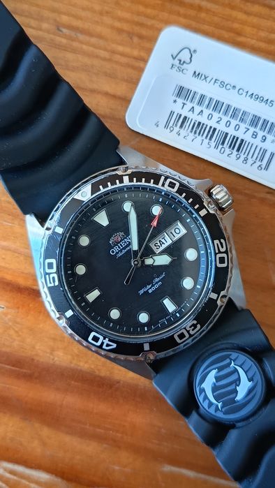 SEIKO SSC769P1 Sporty Watch "PANDA" Solar 41.4mm