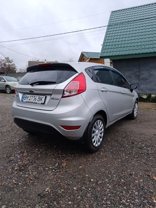 Ford fiesta 1.5 diesel 2013 год .