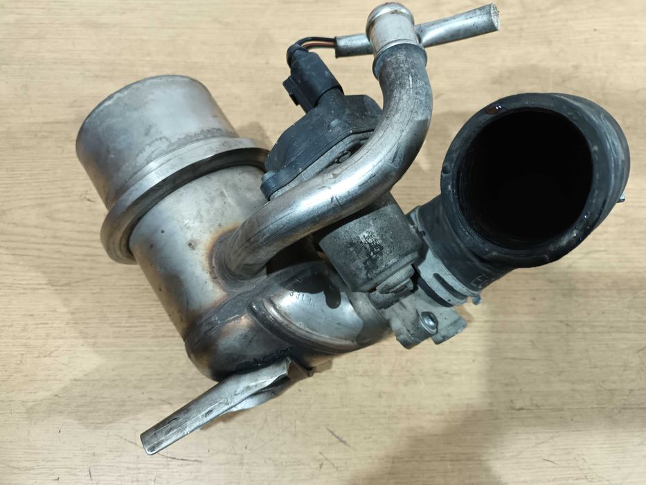 Chłodnica spalin EGR AUDI VW seat skoda 2.0 TDI GOLF VII Passat B8