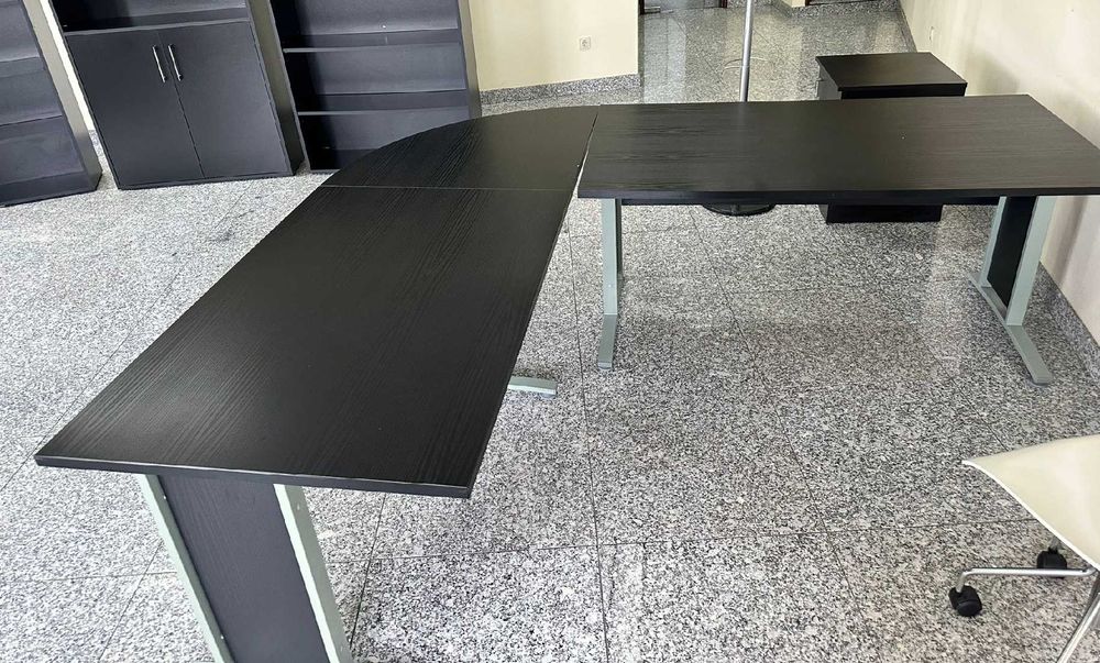 Secretaria "Staples"
