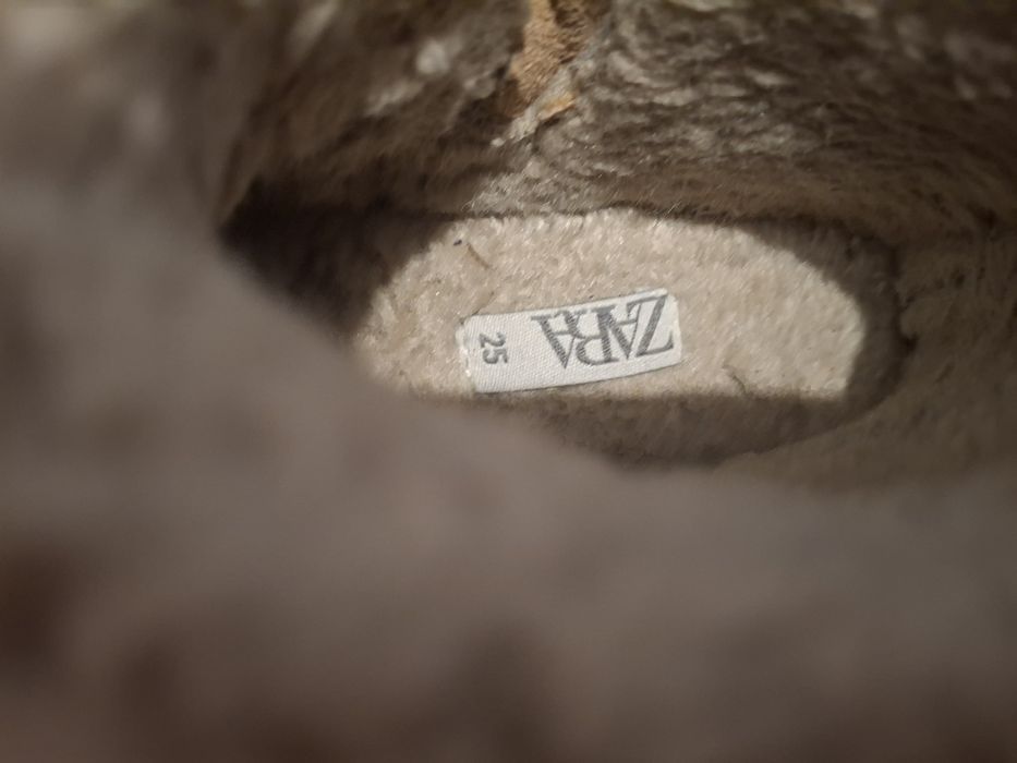 Buty zimowe w panterki dla dziecka