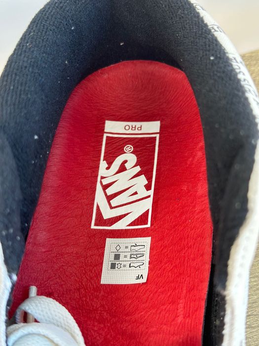 Vans half cab pro  X Supreme