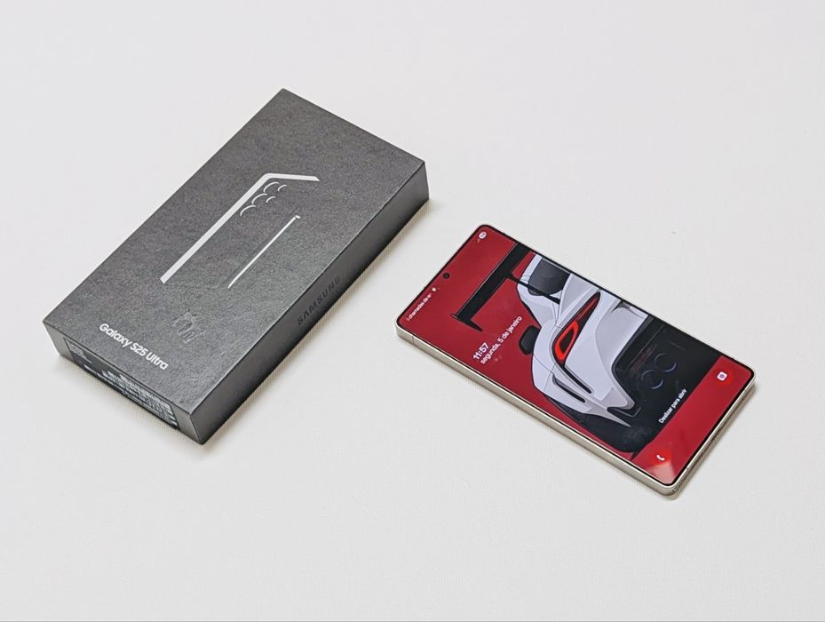 Samsung Galaxy S25 Ultra - 12/256Gb - Preto