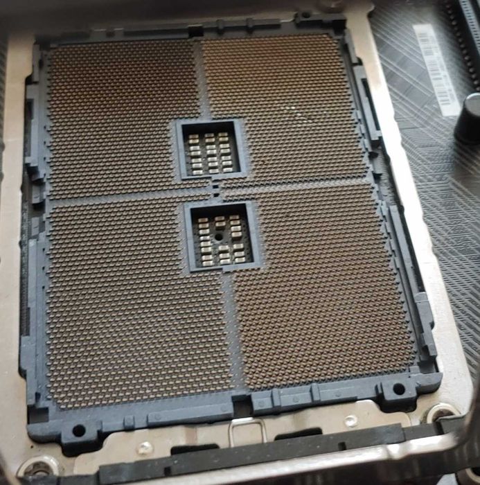 Asus ROG STRIX X399-E Gaming