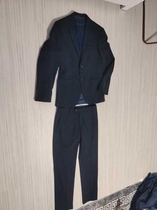 komplet garnitur męski Spodnie i marynarka rozm. S firmy Admar