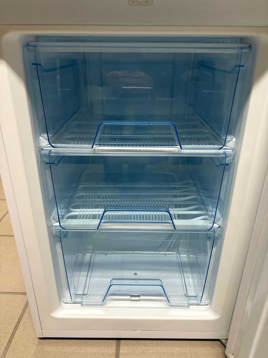 Arca Congeladora Electronia HS-108FN