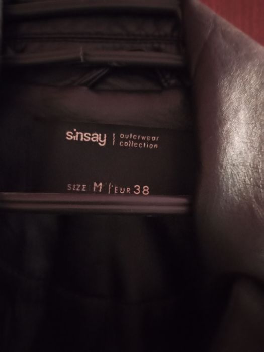 Продам кожану косуху недорого