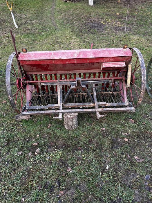 Сівалка навісна для мінітрактора