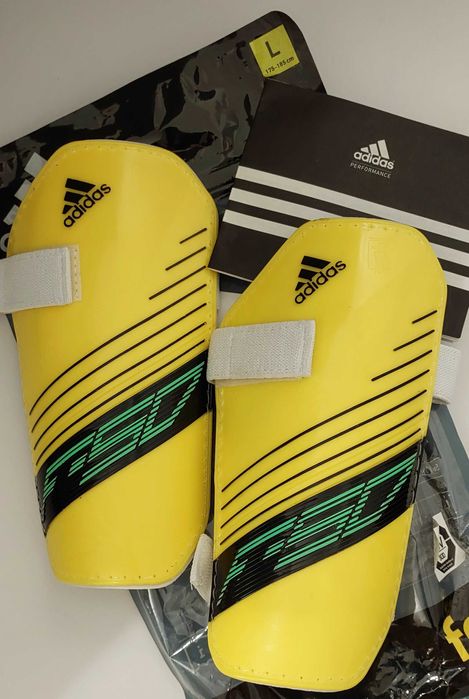 Ochraniacze sportowe ADIDAS F50 LITE