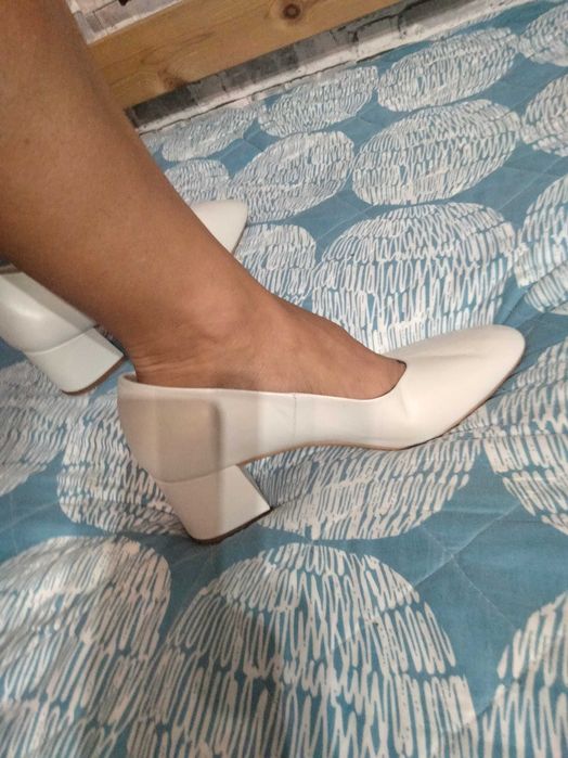 Sapatos pele zara woman