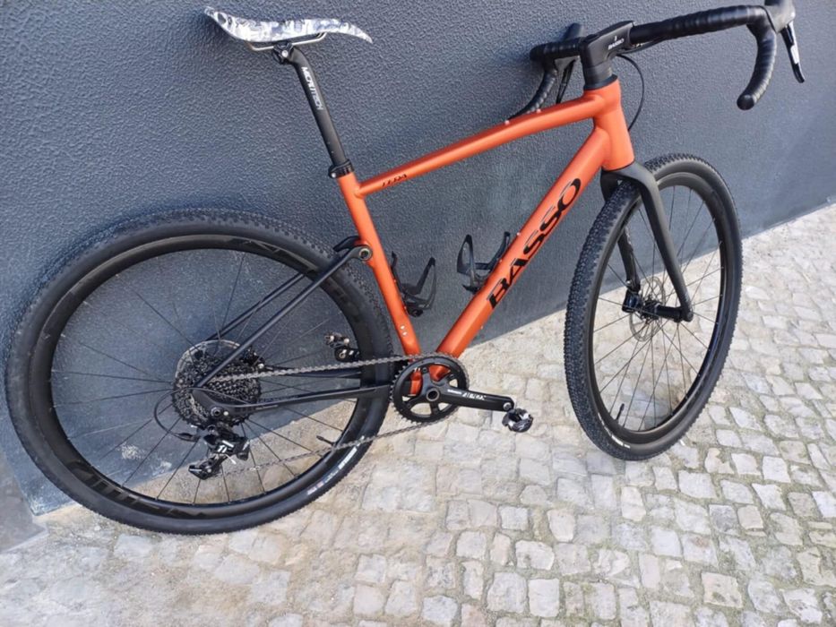 Bicicleta Gravel Basso