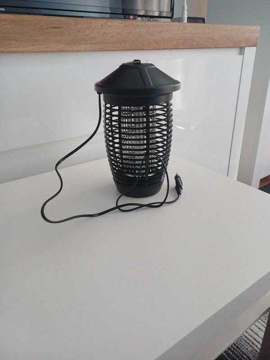 Lampa przeciwko komarom, muchom PALONE