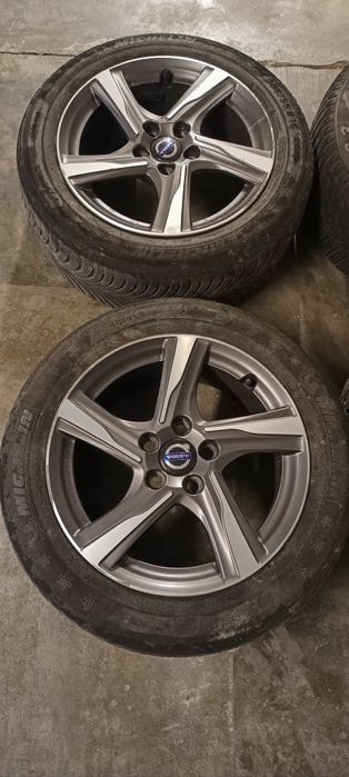 Jantes Volvo R-Design 16 polegadas