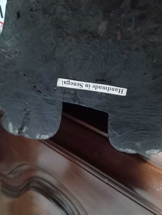 Busto africano em ébano
