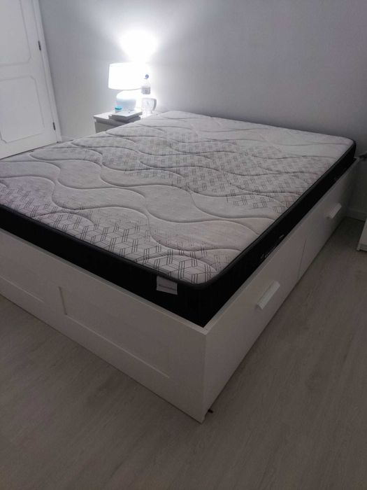 Cama BRIMNES IKEA 160x200 com Arrumação – como nova