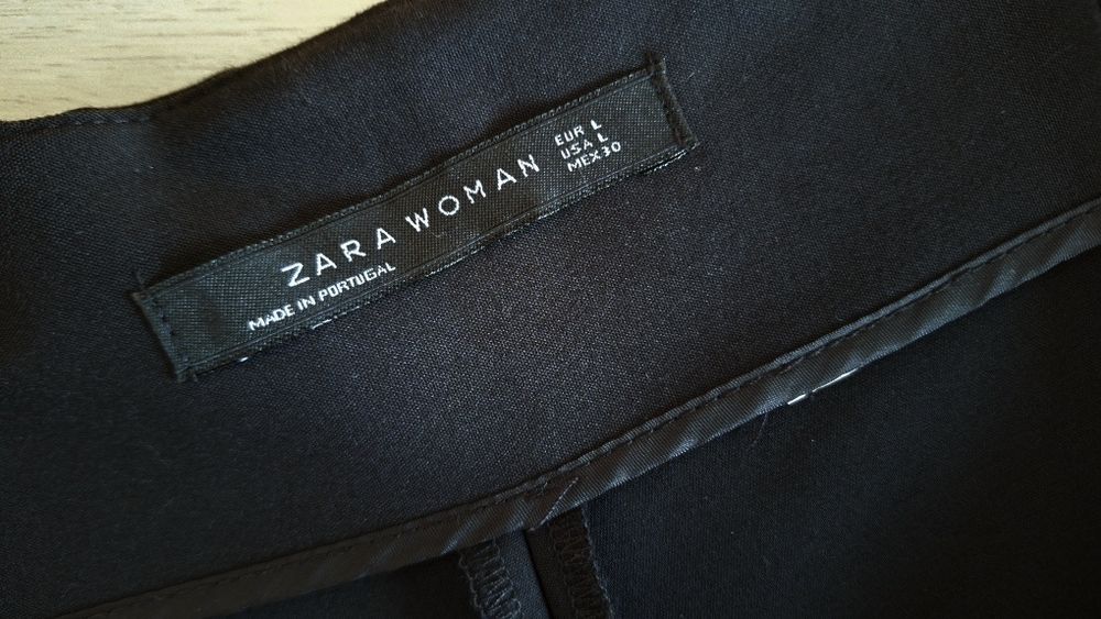 Calções pretos (Zara)