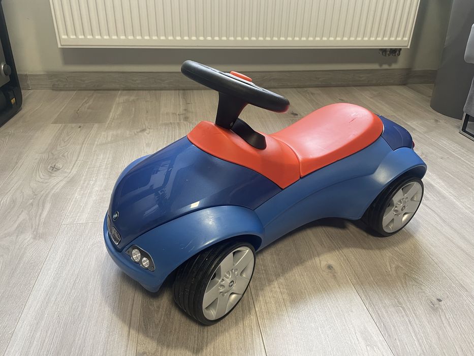 Jeździk , autko BMW