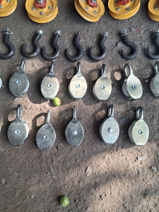 Продам монтажные блоки в отличном состоянии недорого.