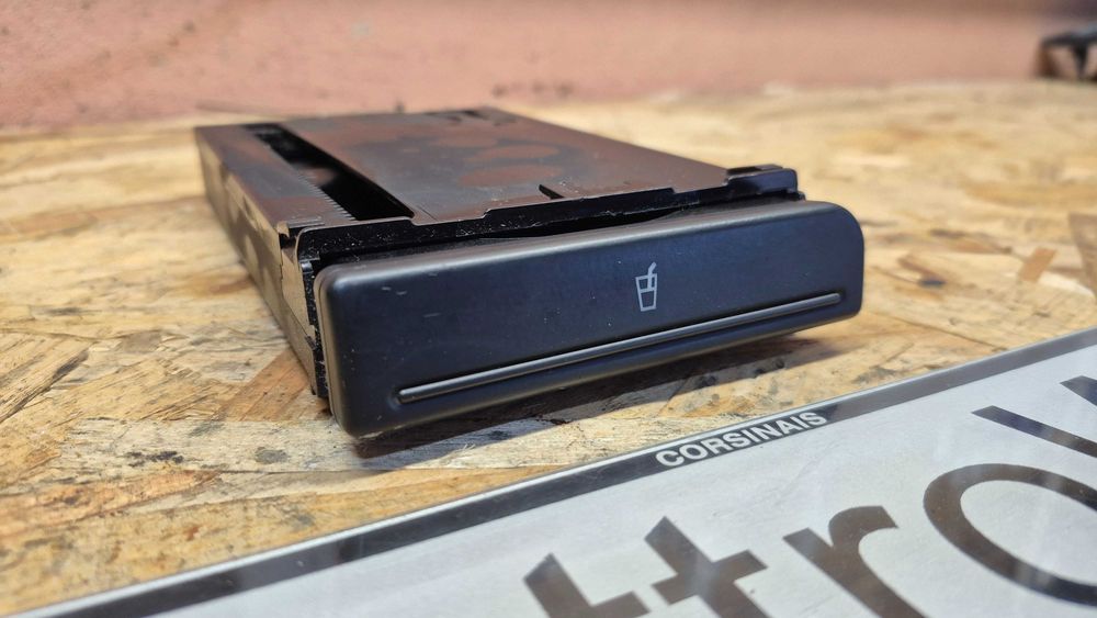 Porta Copos Original Audi A4 B6 B7 8E 8H Ref. 8E1862534
