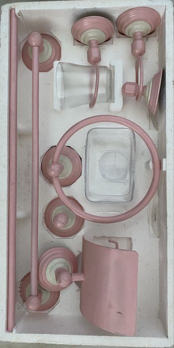 Conjunto Vintage Casa de Banho Rosa Completo