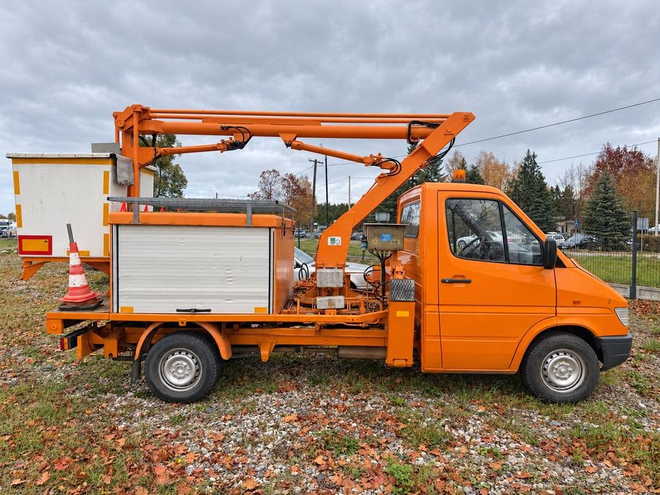 Mercedes-Benz Sprinter  Podnośnik